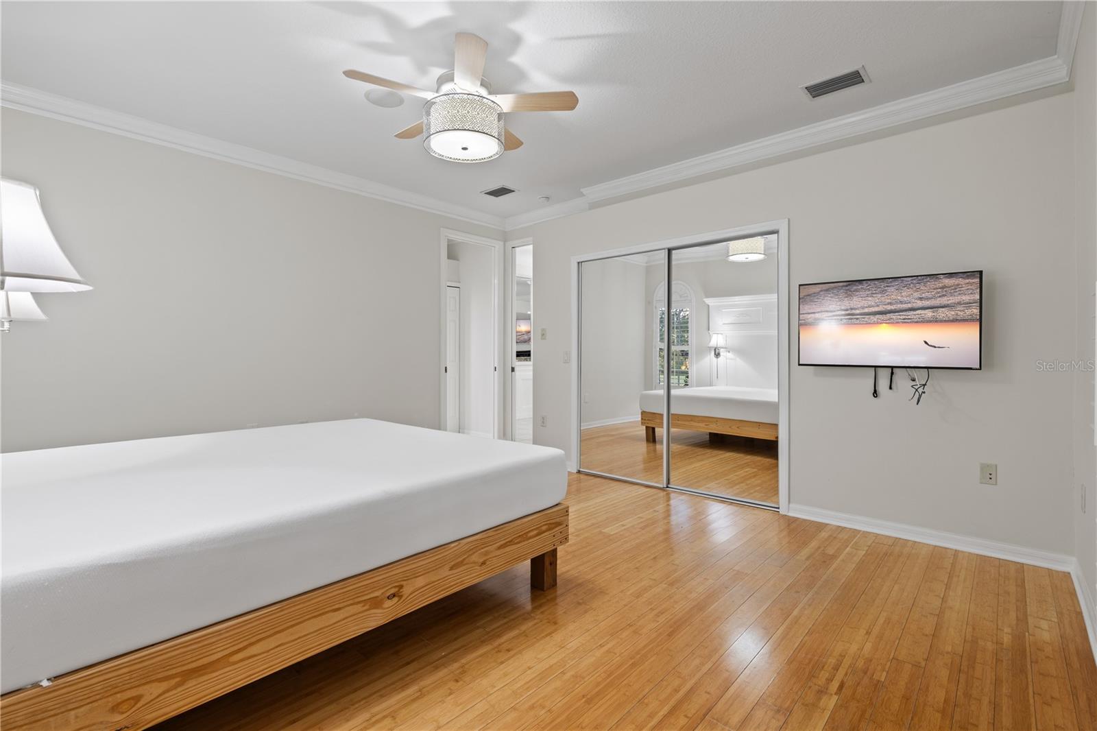 MILL CREEK PH VI - Residential