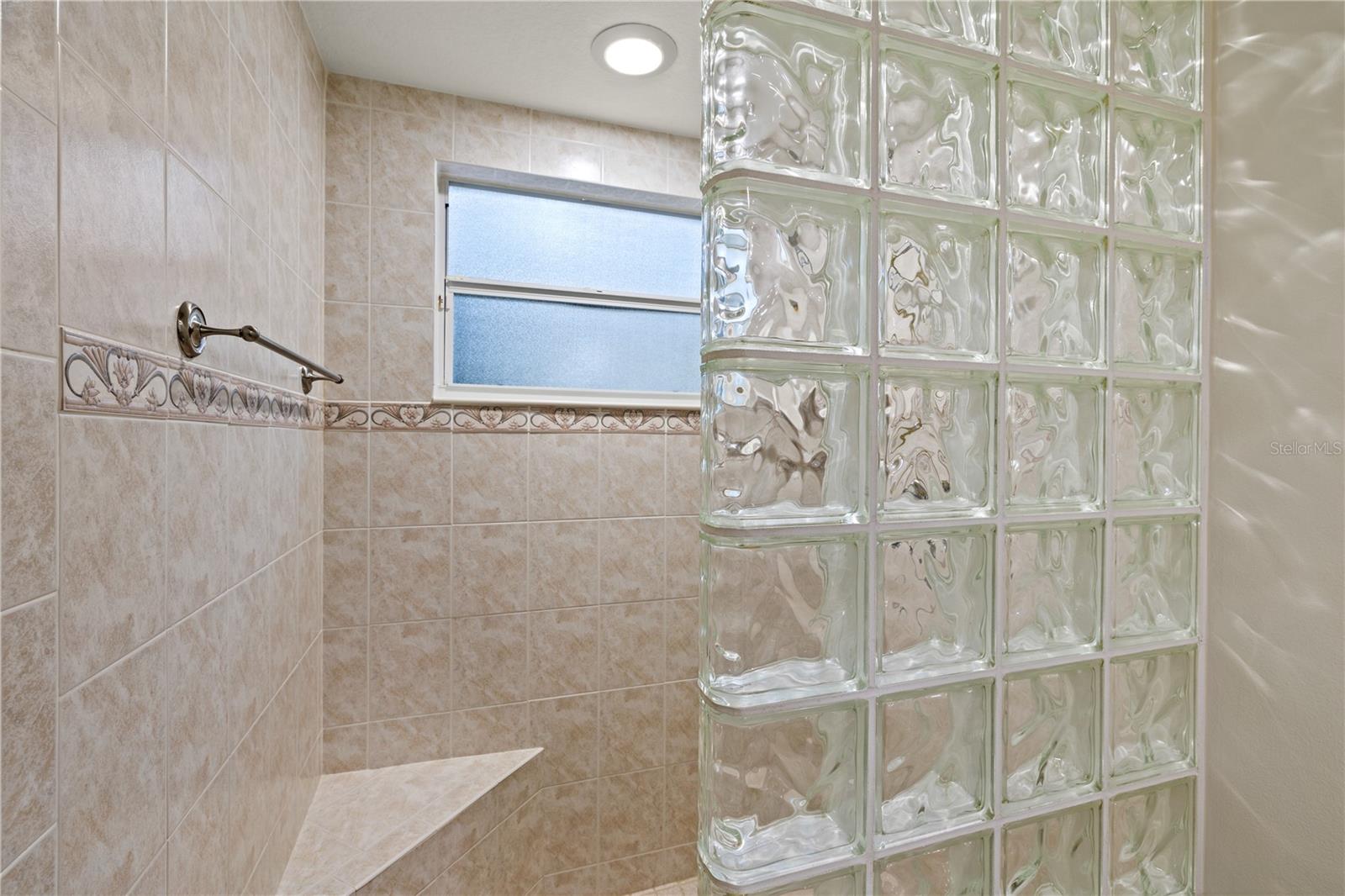 MILL CREEK PH VI - Residential