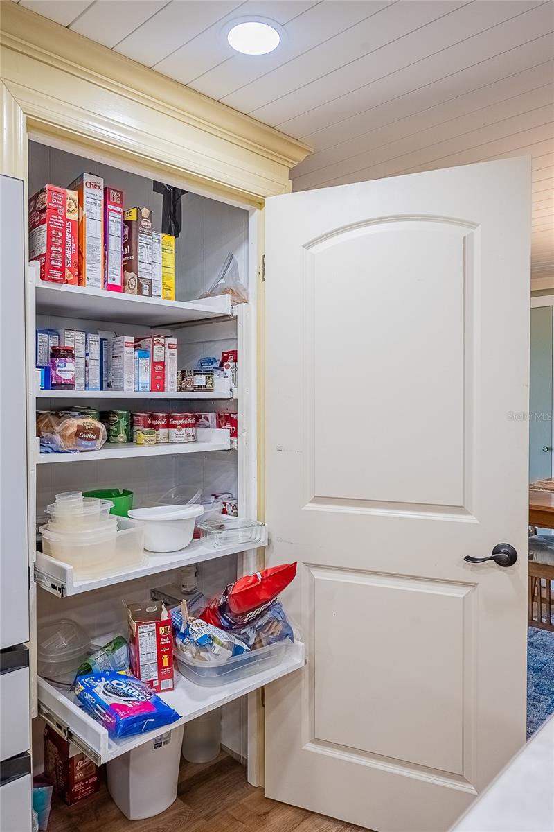 LAKE BETMAR ESTATES #7 - Residential