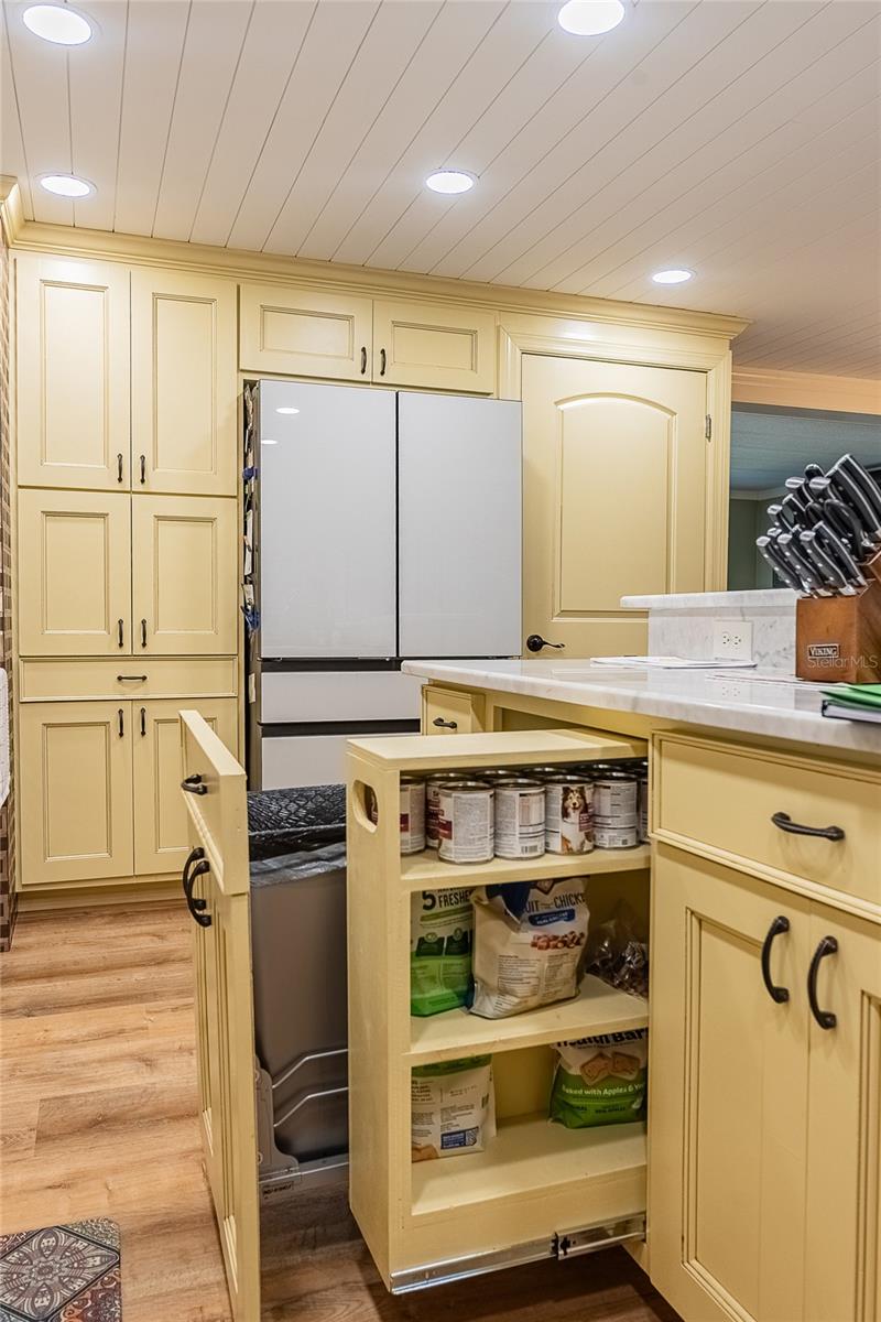 LAKE BETMAR ESTATES #7 - Residential