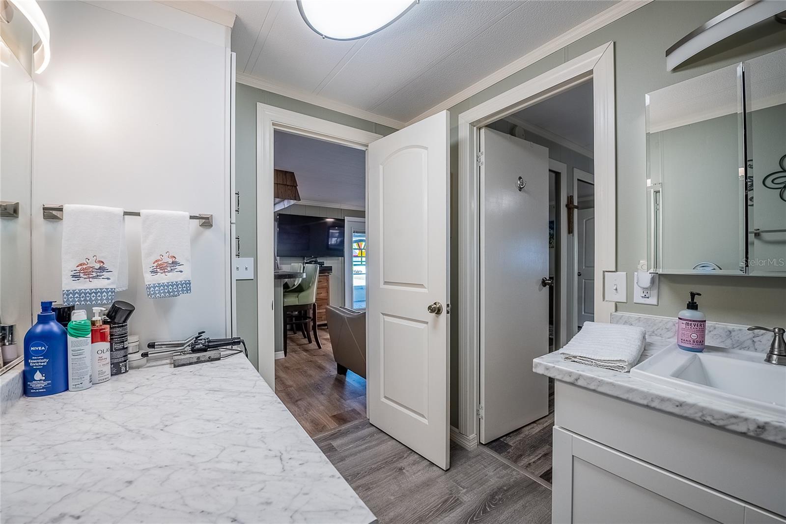 LAKE BETMAR ESTATES #7 - Residential