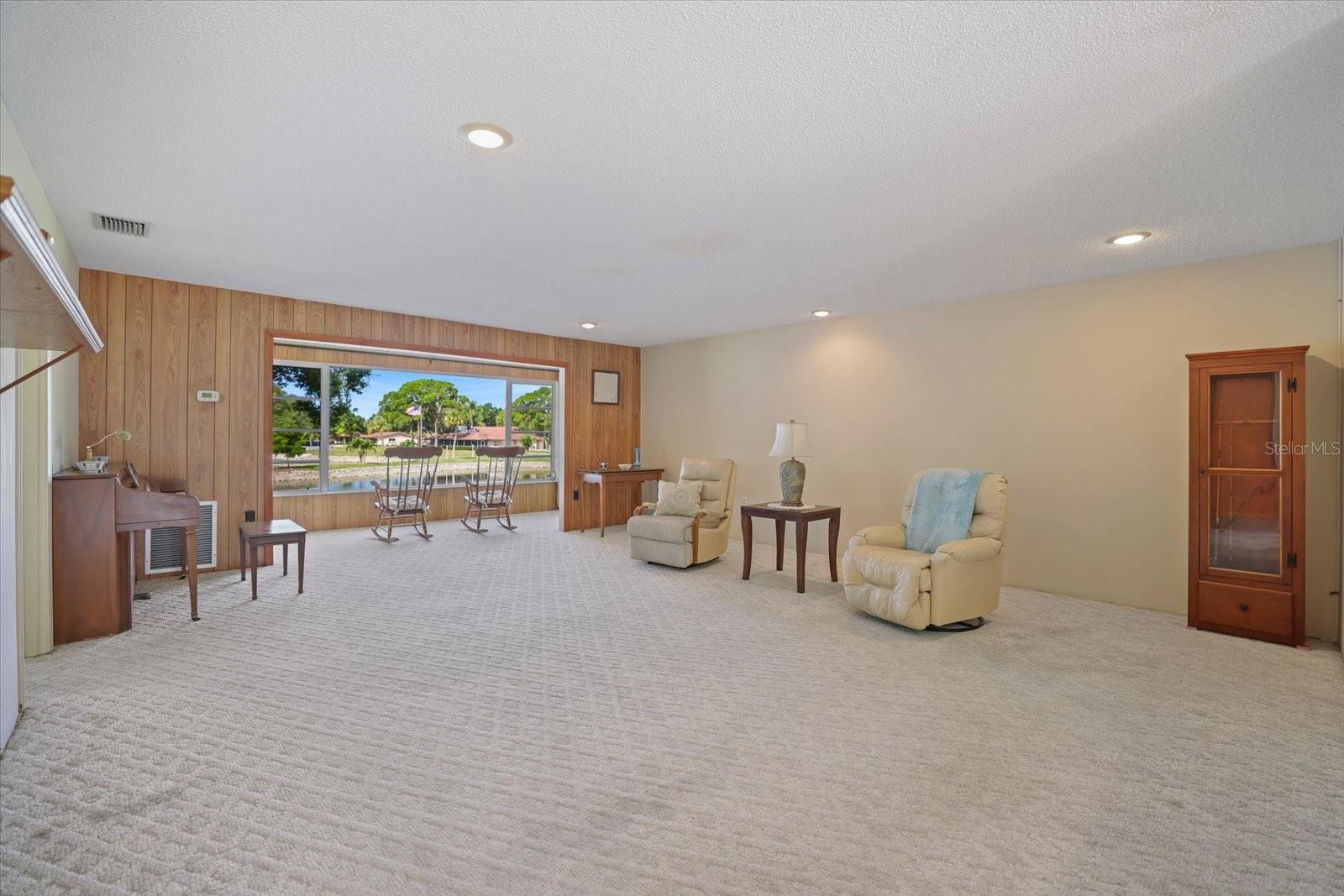 4438 NARRAGANSET TRAIL 98A