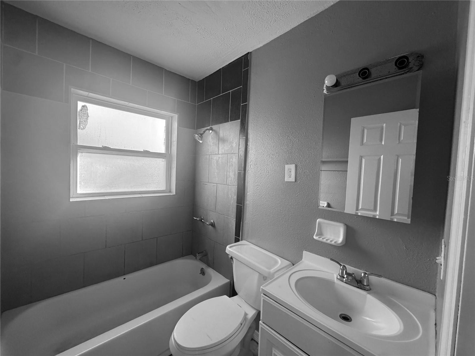 BELLE CHASE - Residential