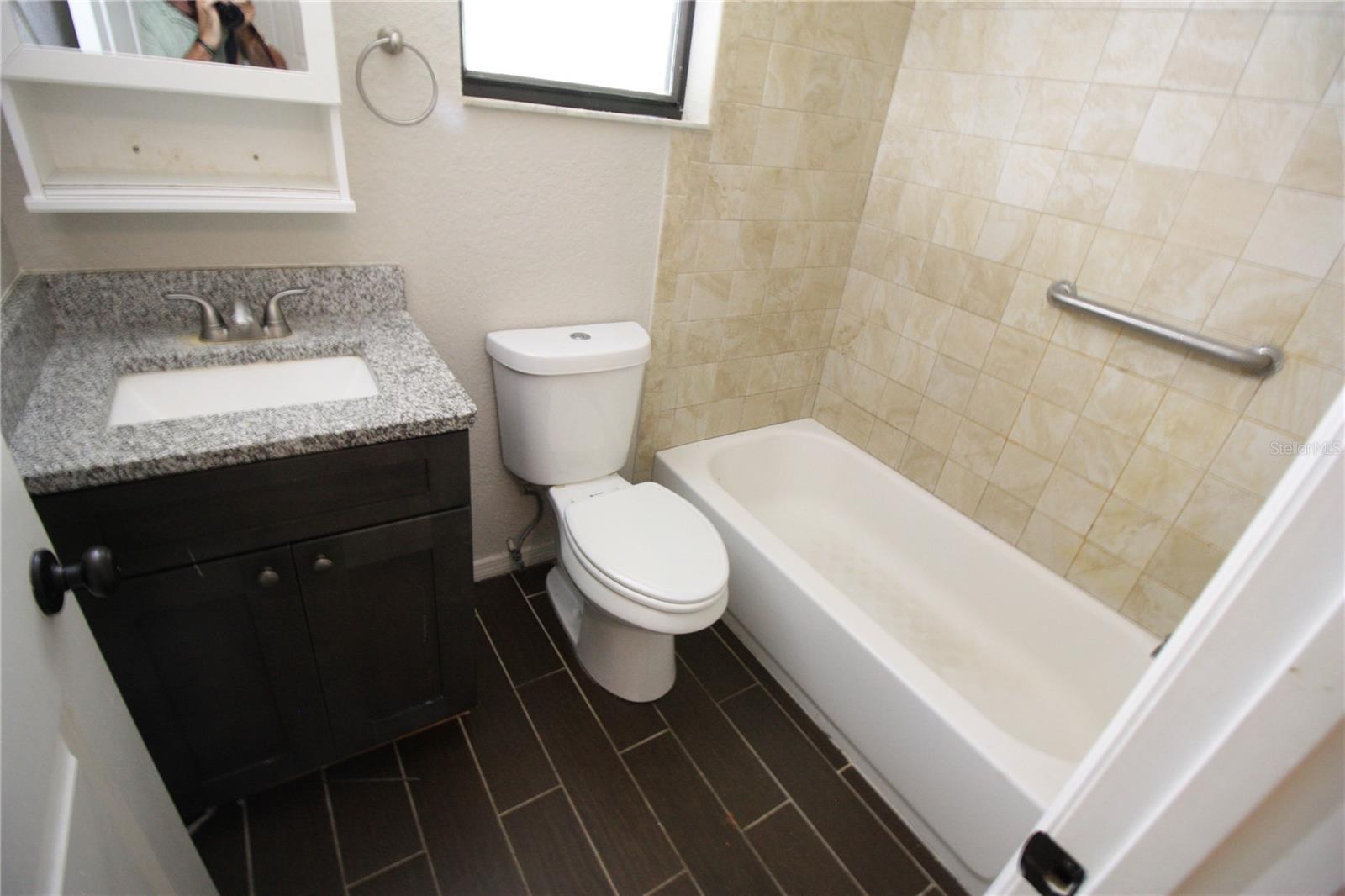 BELLEVIEW - Residential Lease