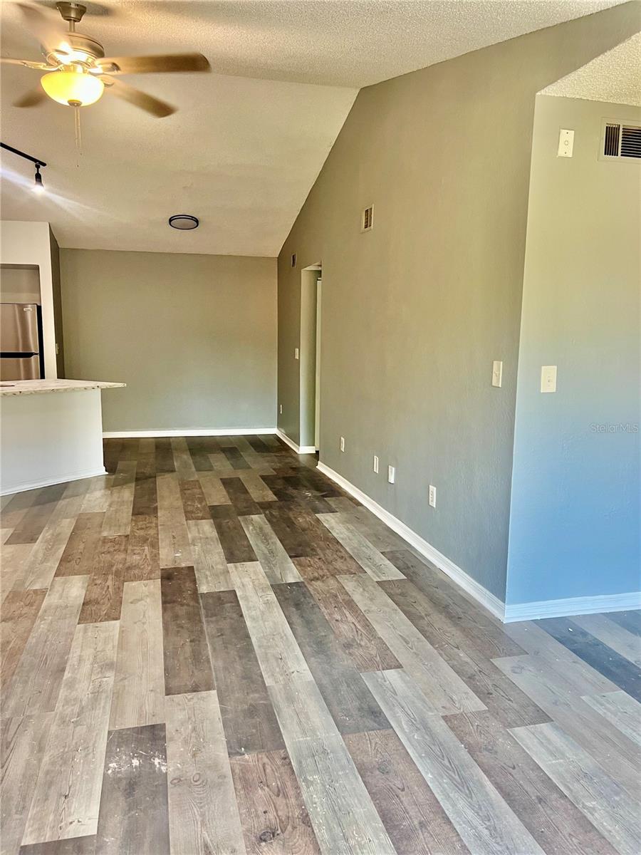 VENETIAN PLACE - Residential Lease