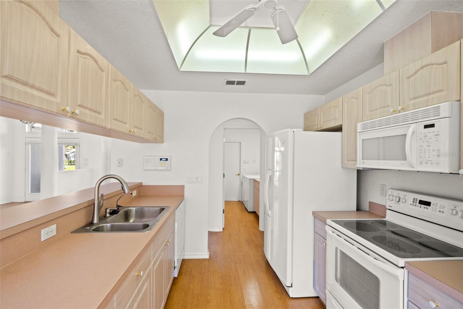 BARRINGTON WOODS PH 02 - Residential