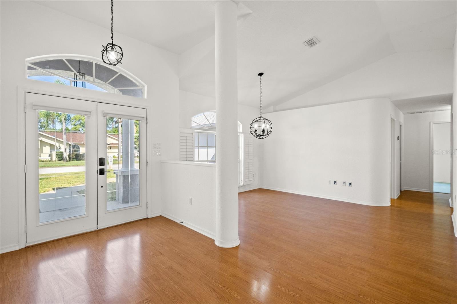BARRINGTON WOODS PH 02 - Residential