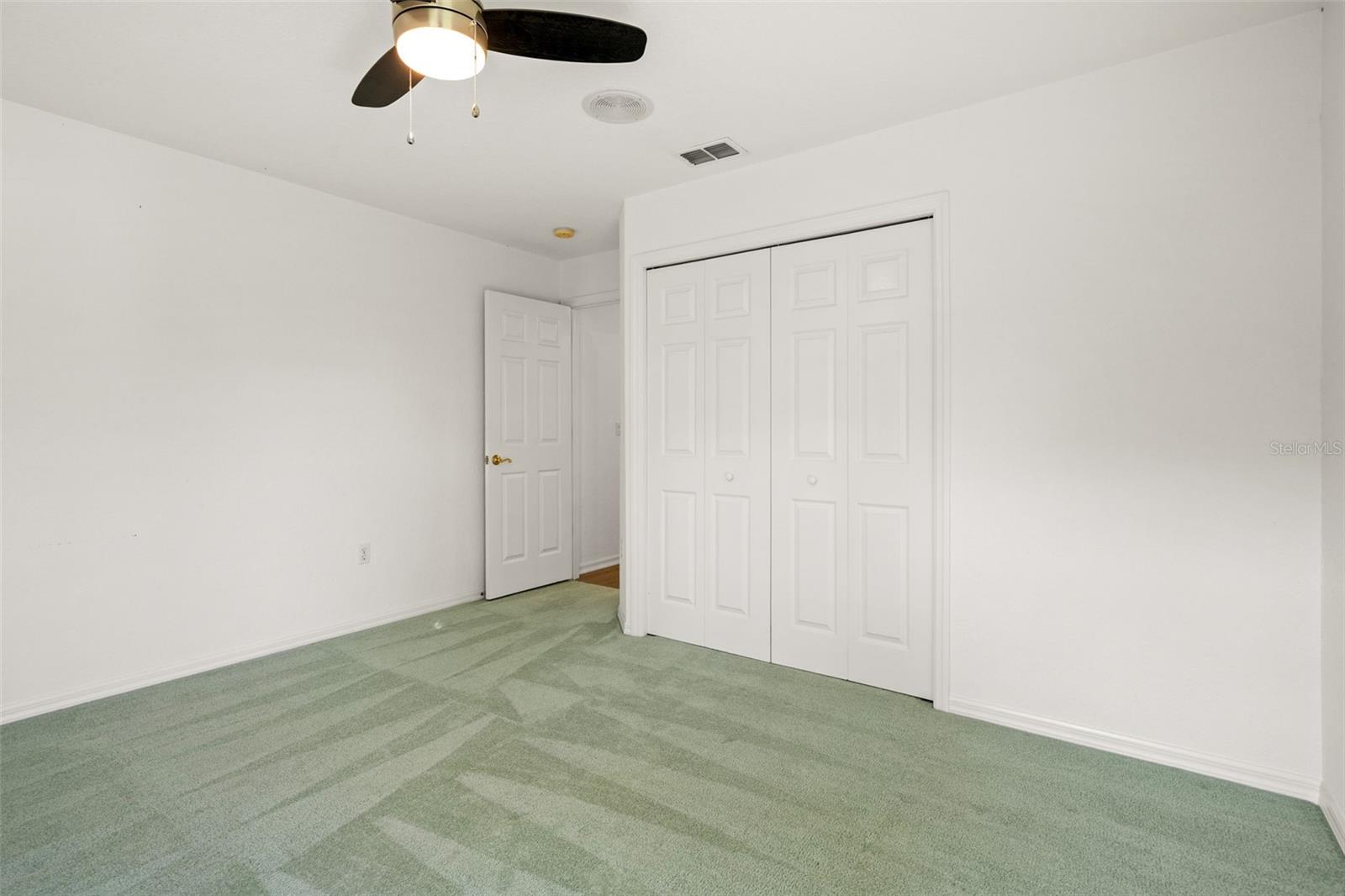 BARRINGTON WOODS PH 02 - Residential