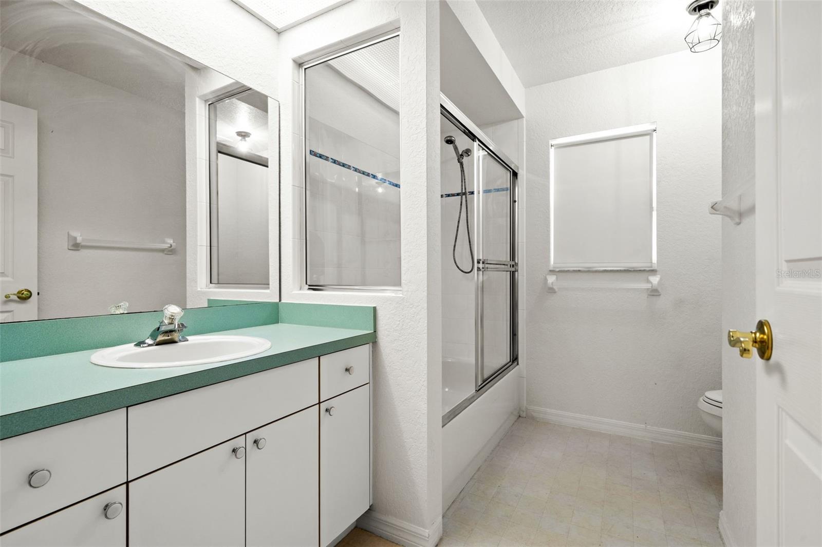BARRINGTON WOODS PH 02 - Residential