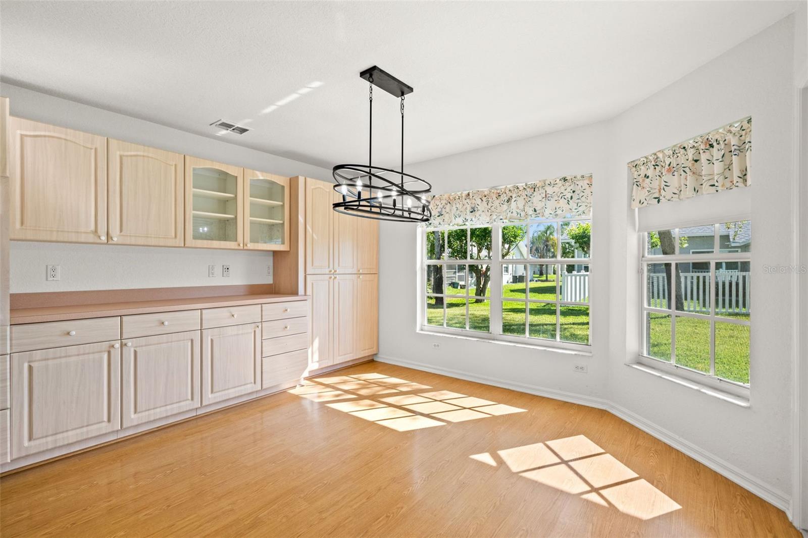 BARRINGTON WOODS PH 02 - Residential