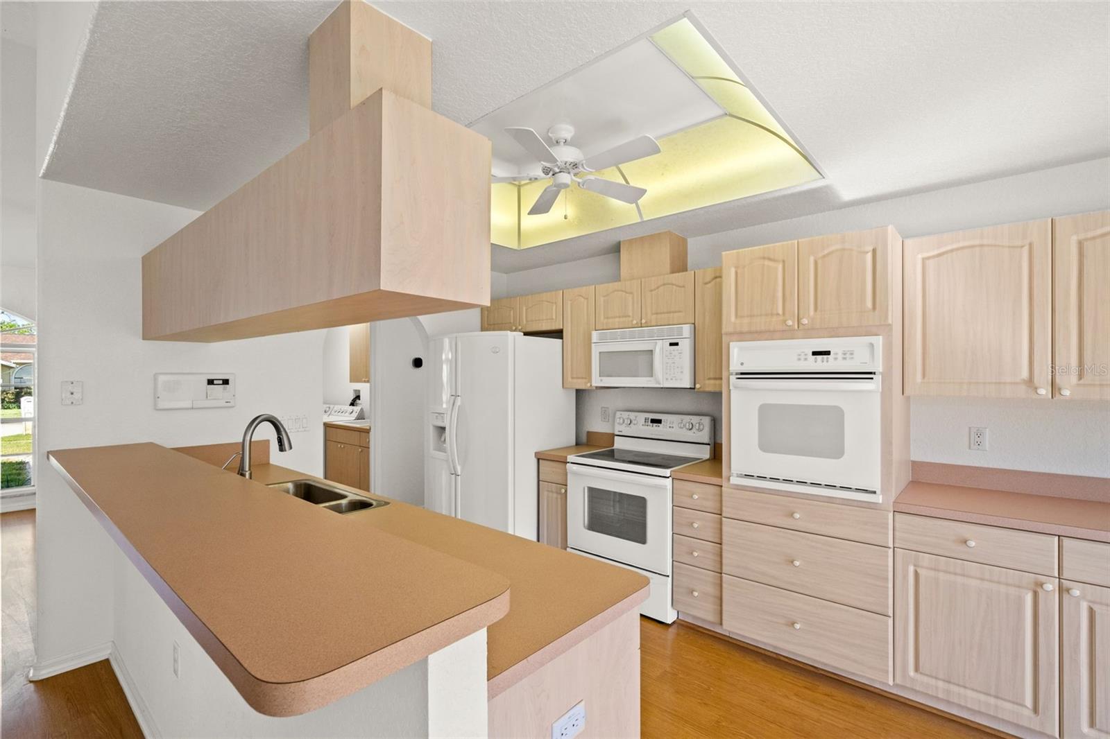 BARRINGTON WOODS PH 02 - Residential