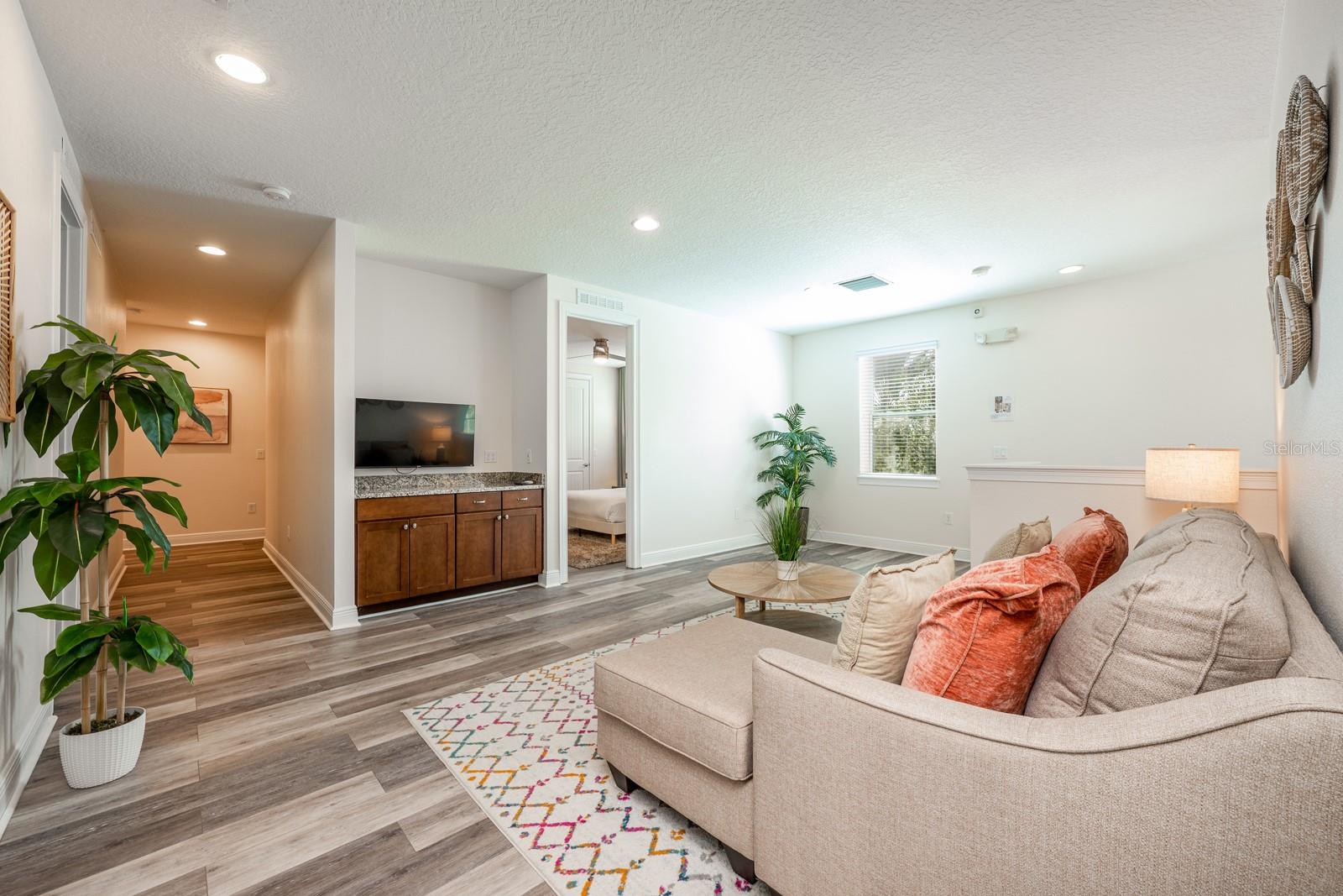 REUNION WEST PH 1 WEST & AMENT CTR RPLT - Residential