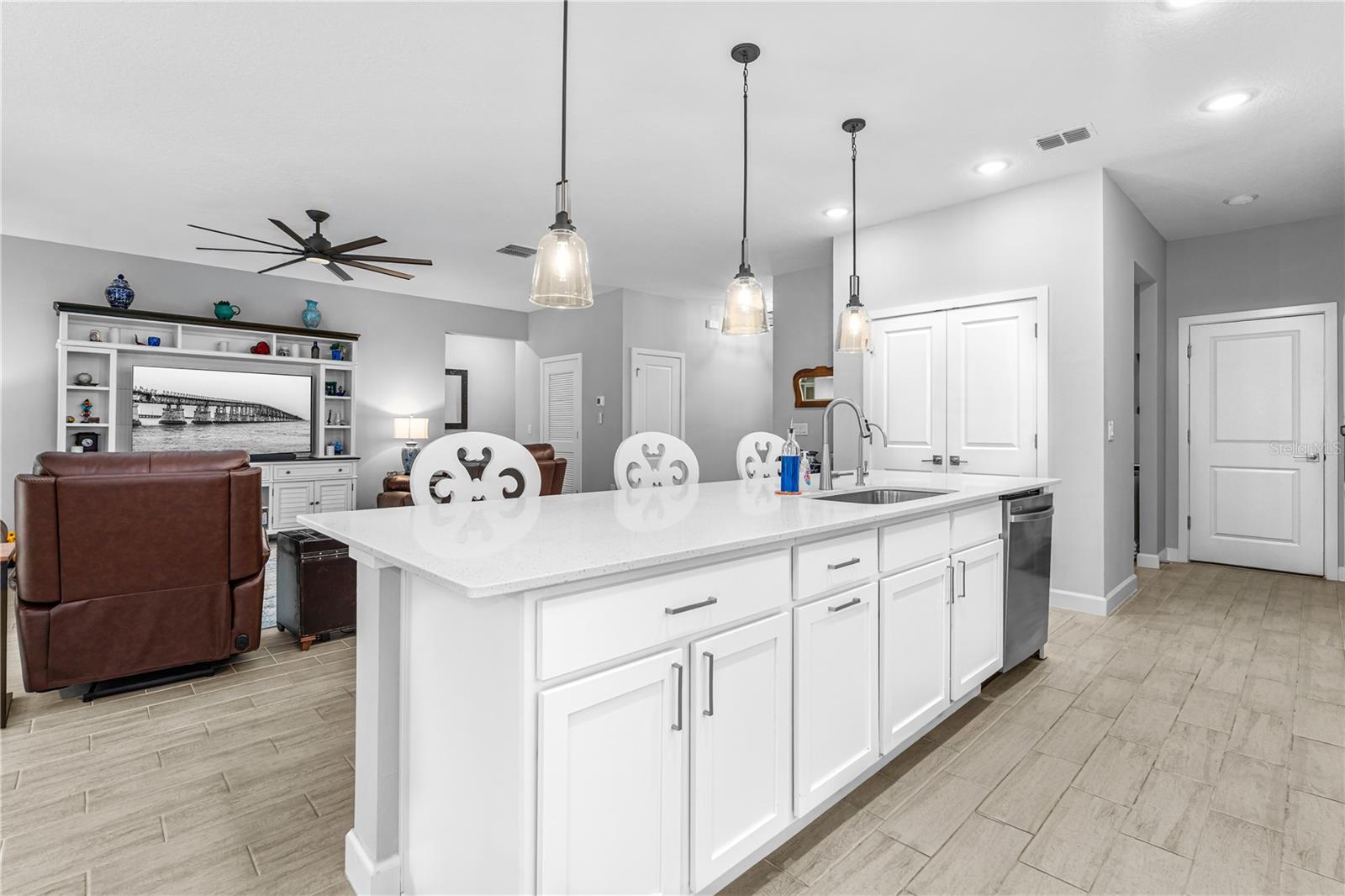 BELLE TERRE - Residential