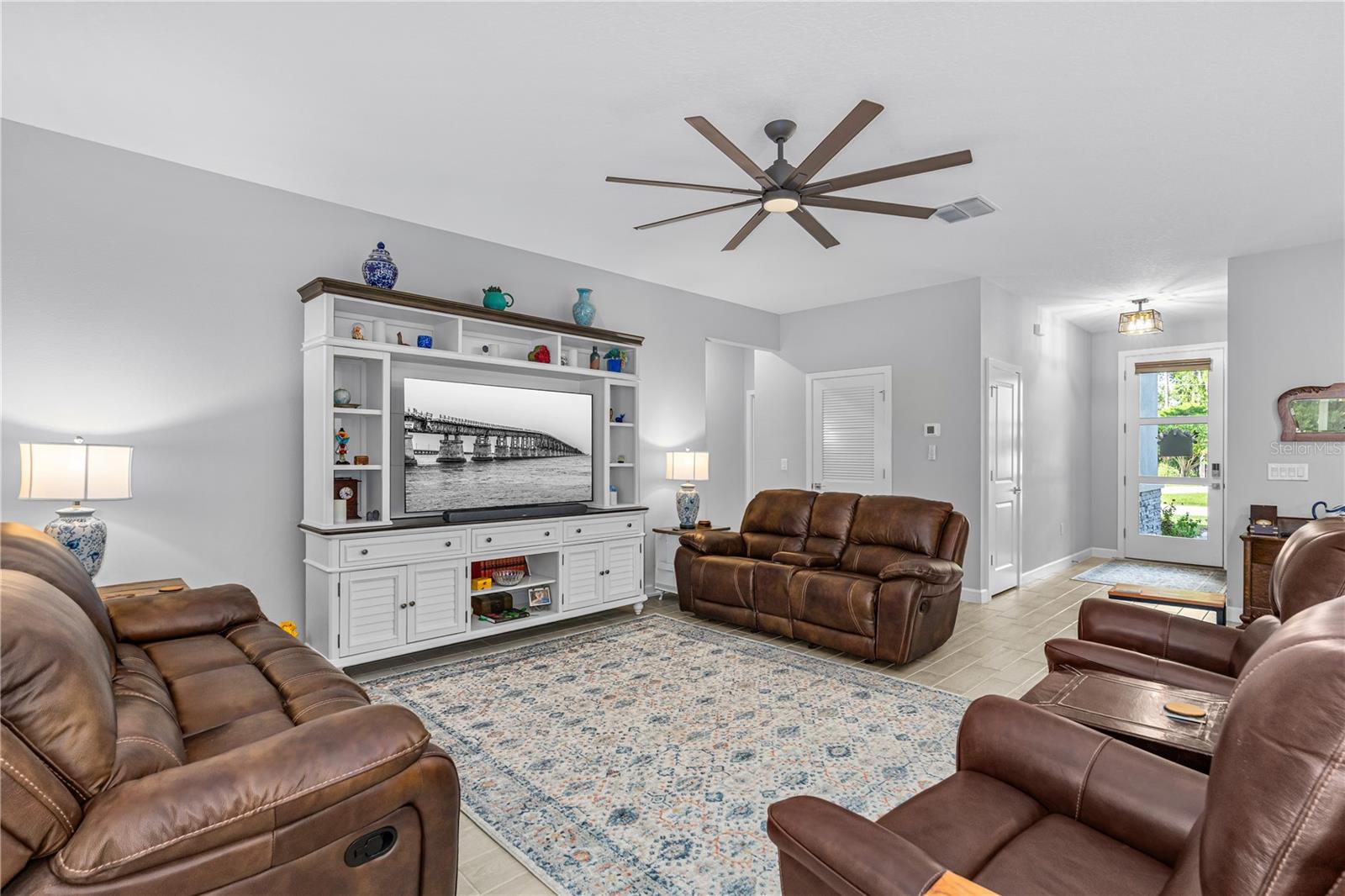 BELLE TERRE - Residential