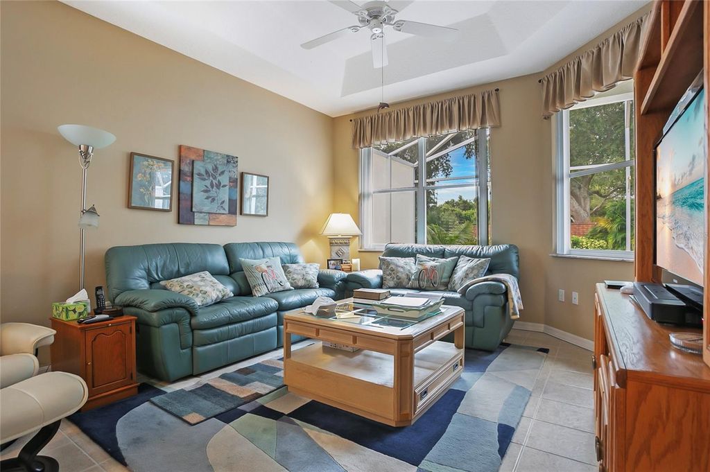 Photo of 474 Foxhill Drive, Debary, FL 32713 (MLS # O6351108)