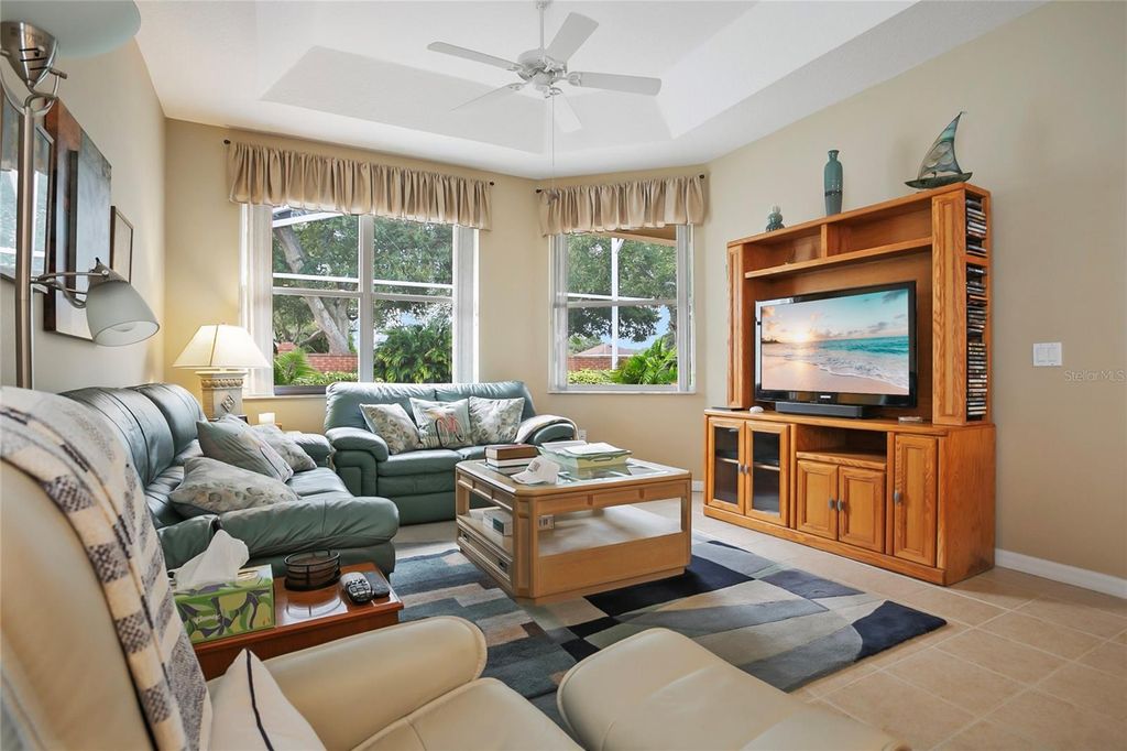 Photo of 474 Foxhill Drive, Debary, FL 32713 (MLS # O6351108)