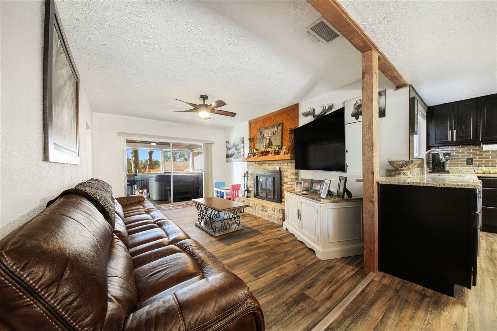 SHEELER OAKS PH 01 - Residential