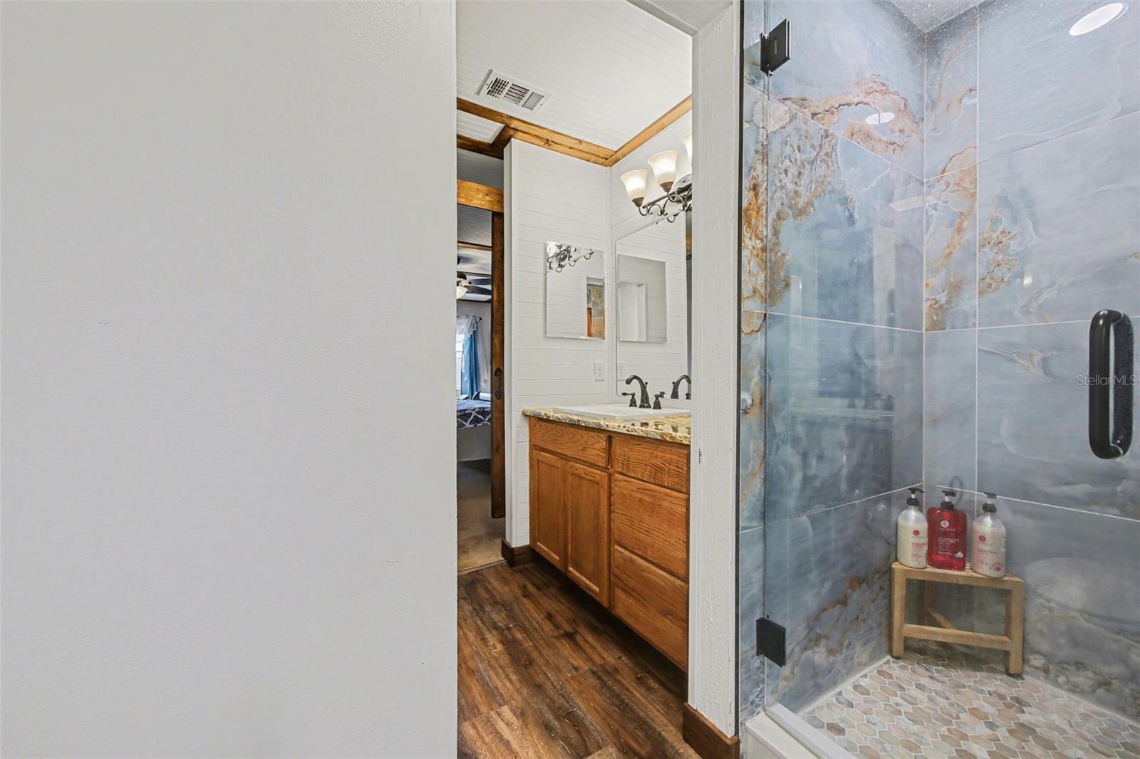 SHEELER OAKS PH 01 - Residential