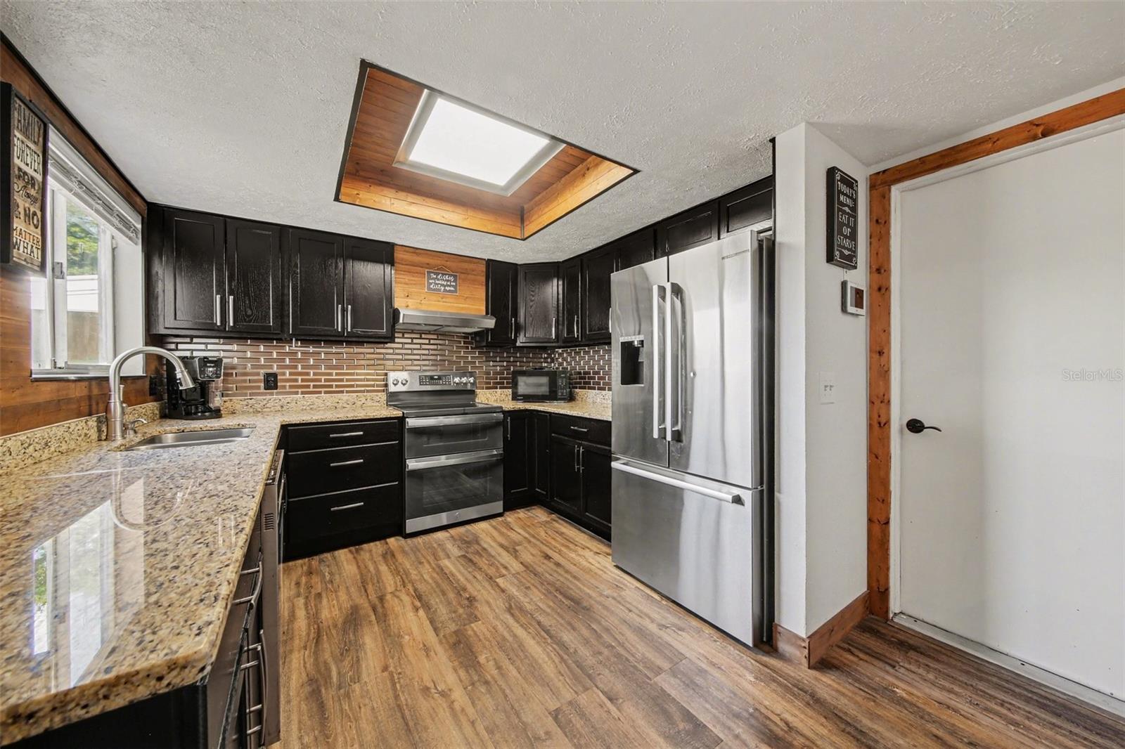 SHEELER OAKS PH 01 - Residential