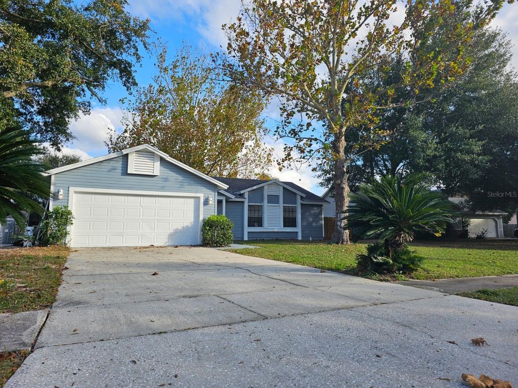 Photo of 1823 Natchez Trace, Orlando, FL 32818 (MLS # O6369247)