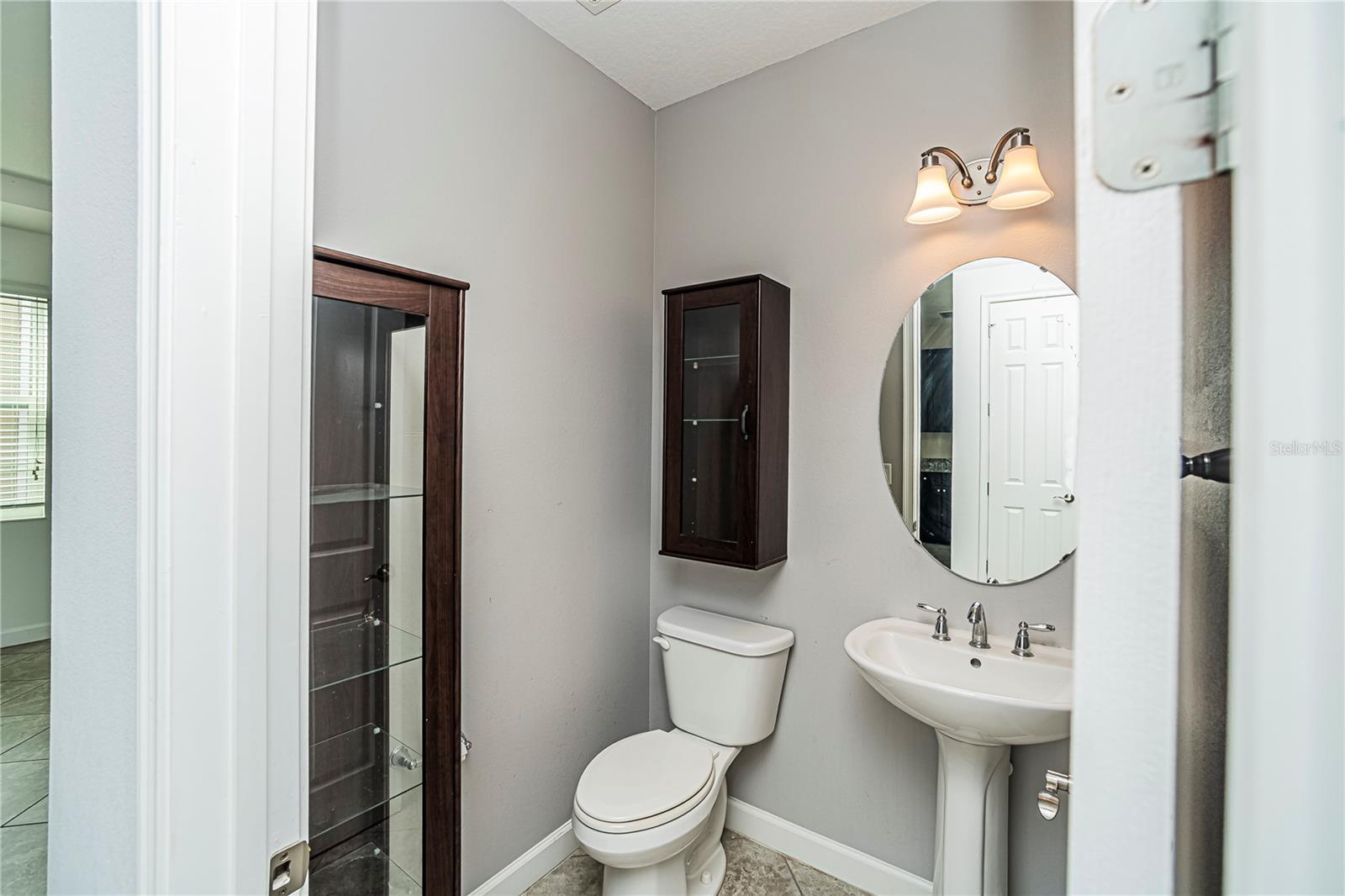 GRANDE OAKS AT HEATHROW - Residential