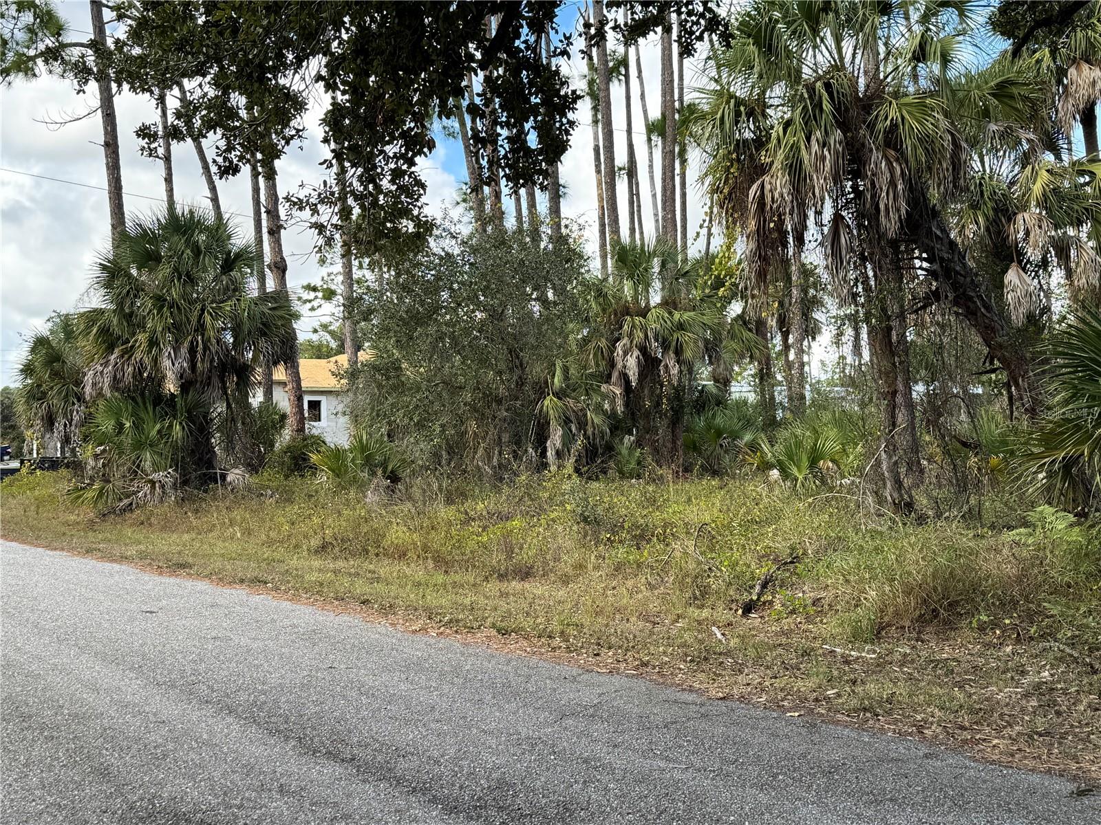 PORT CHARLOTTE SEC 016 - Land