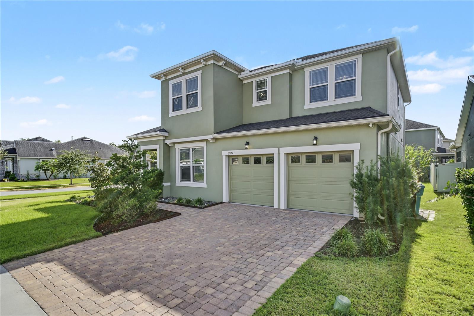 Casas a venda 1 - Jen Dantas 7874 CORKFIELD AVENUE