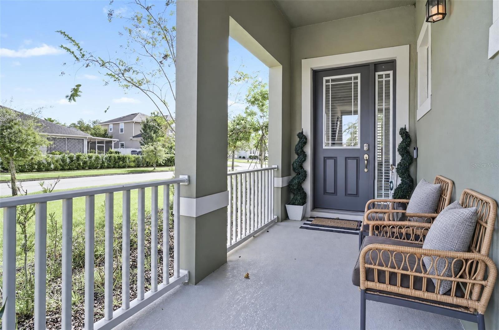 Casas a venda 4 - Jen Dantas 7874 CORKFIELD AVENUE