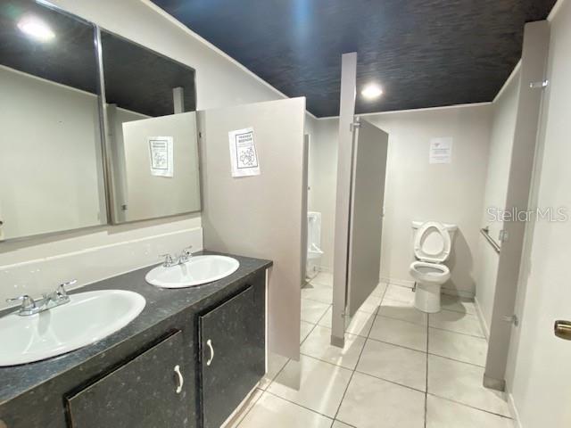 IDA LAKE SUB - Commercial Lease