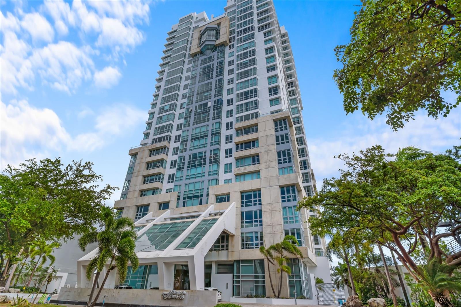 ATLANTIS CONDOMINIUM - Residential