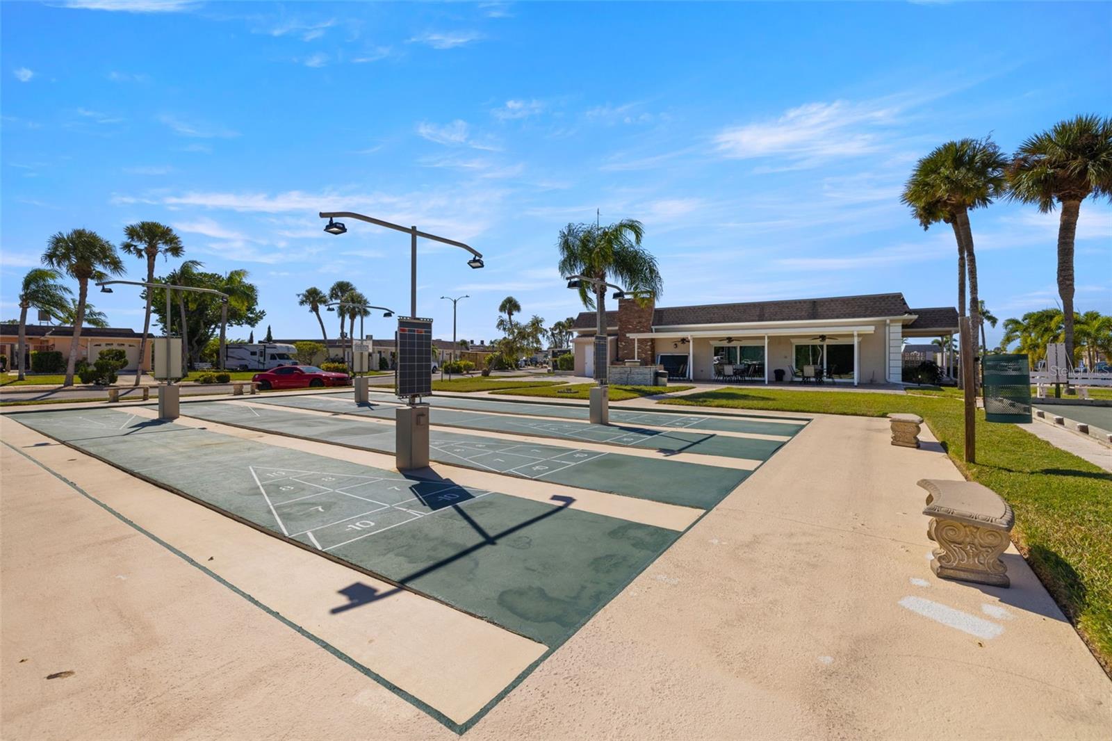 BOCA CIEGA POINT EAST - Residential