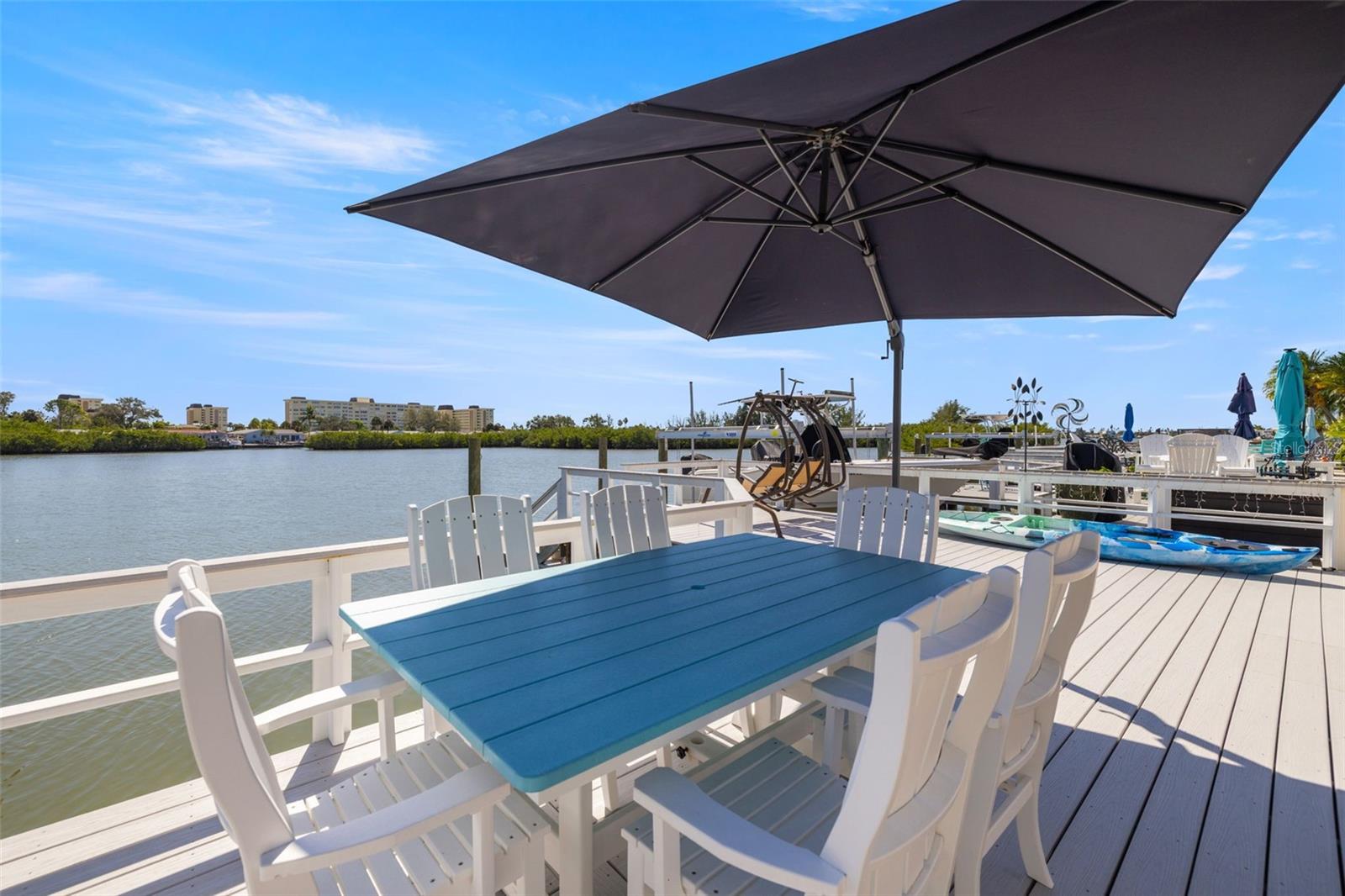 BOCA CIEGA POINT EAST - Residential