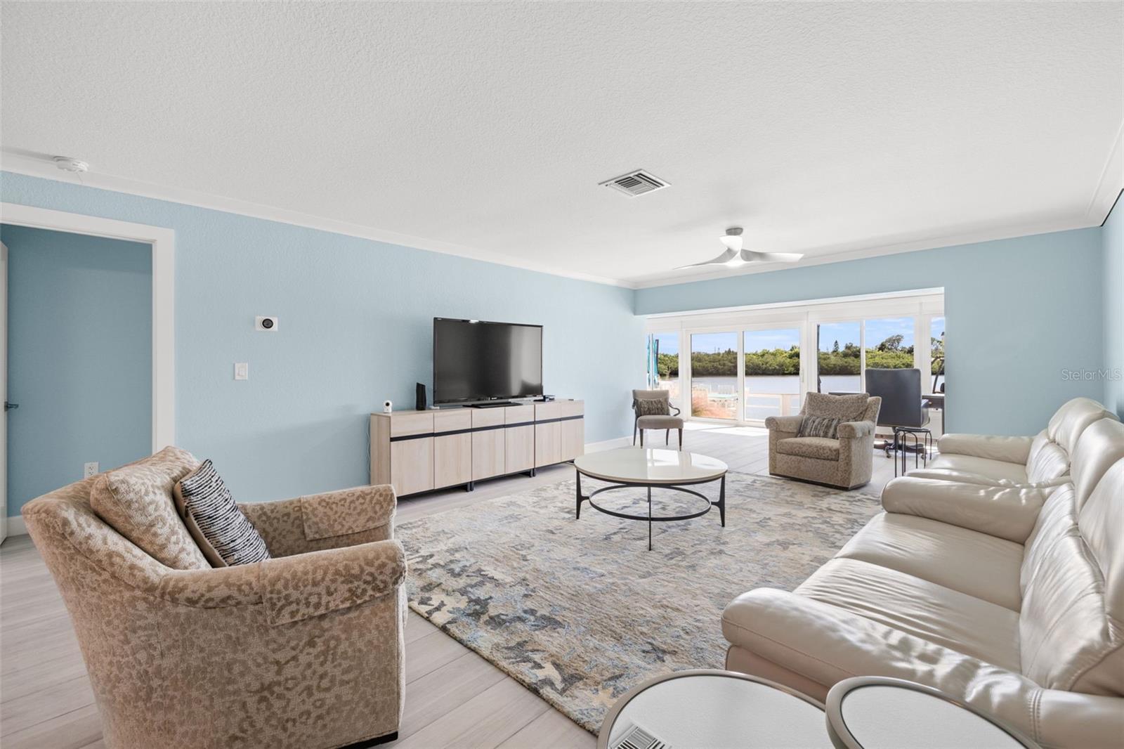 BOCA CIEGA POINT EAST - Residential