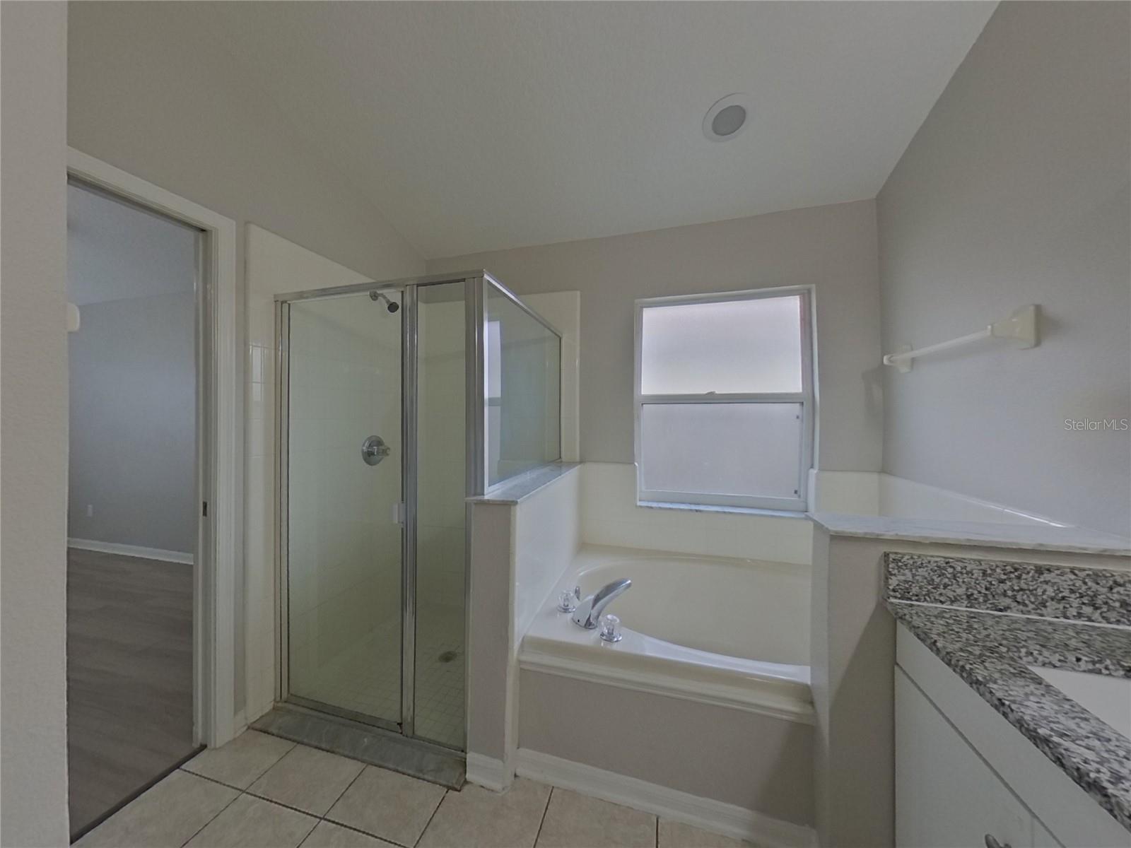 WOODSTONE SUB - Residential Lease