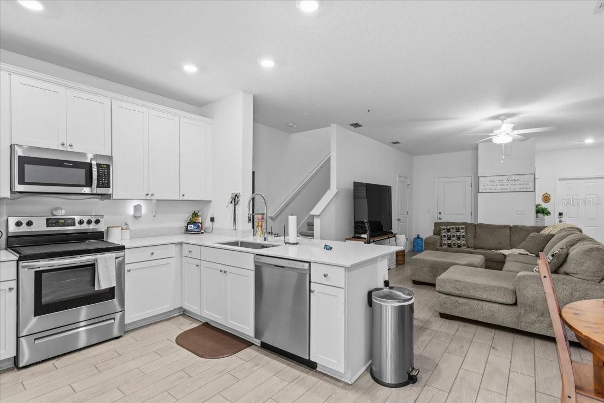 TARA WEST END PH II PB 36 PG 53 - Residential