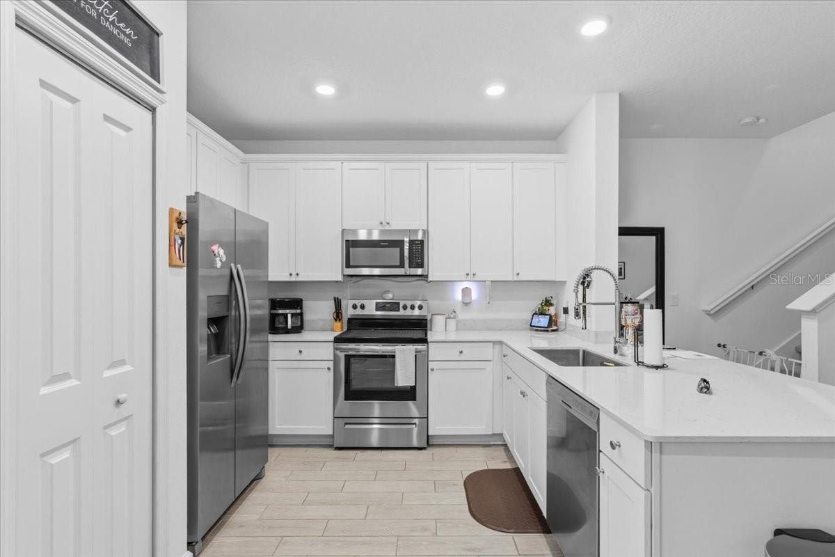 TARA WEST END PH II PB 36 PG 53 - Residential