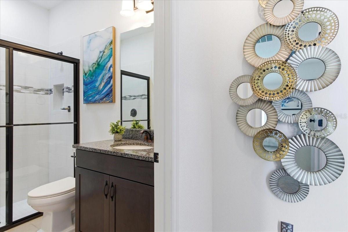 LAKESIDE PHASE 2 A REPLAT - Residential