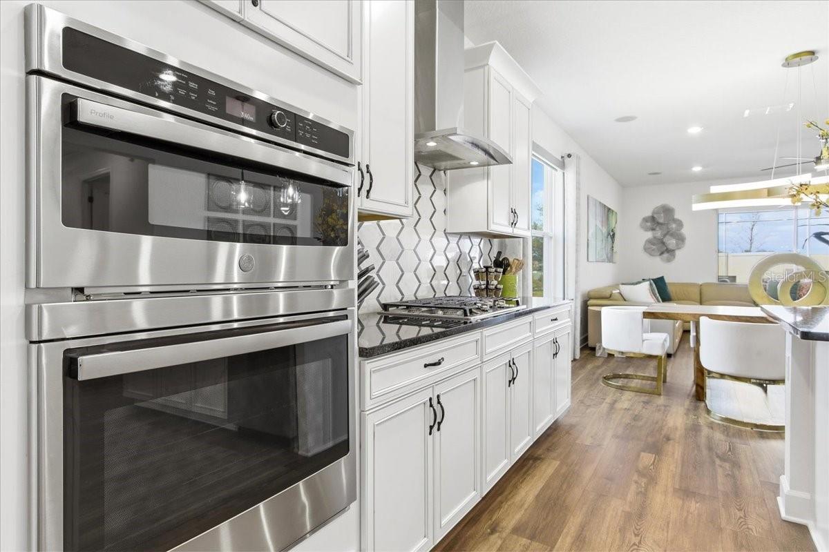 LAKESIDE PHASE 2 A REPLAT - Residential