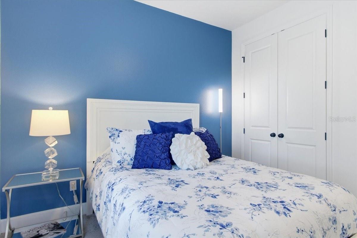 LAKESIDE PHASE 2 A REPLAT - Residential