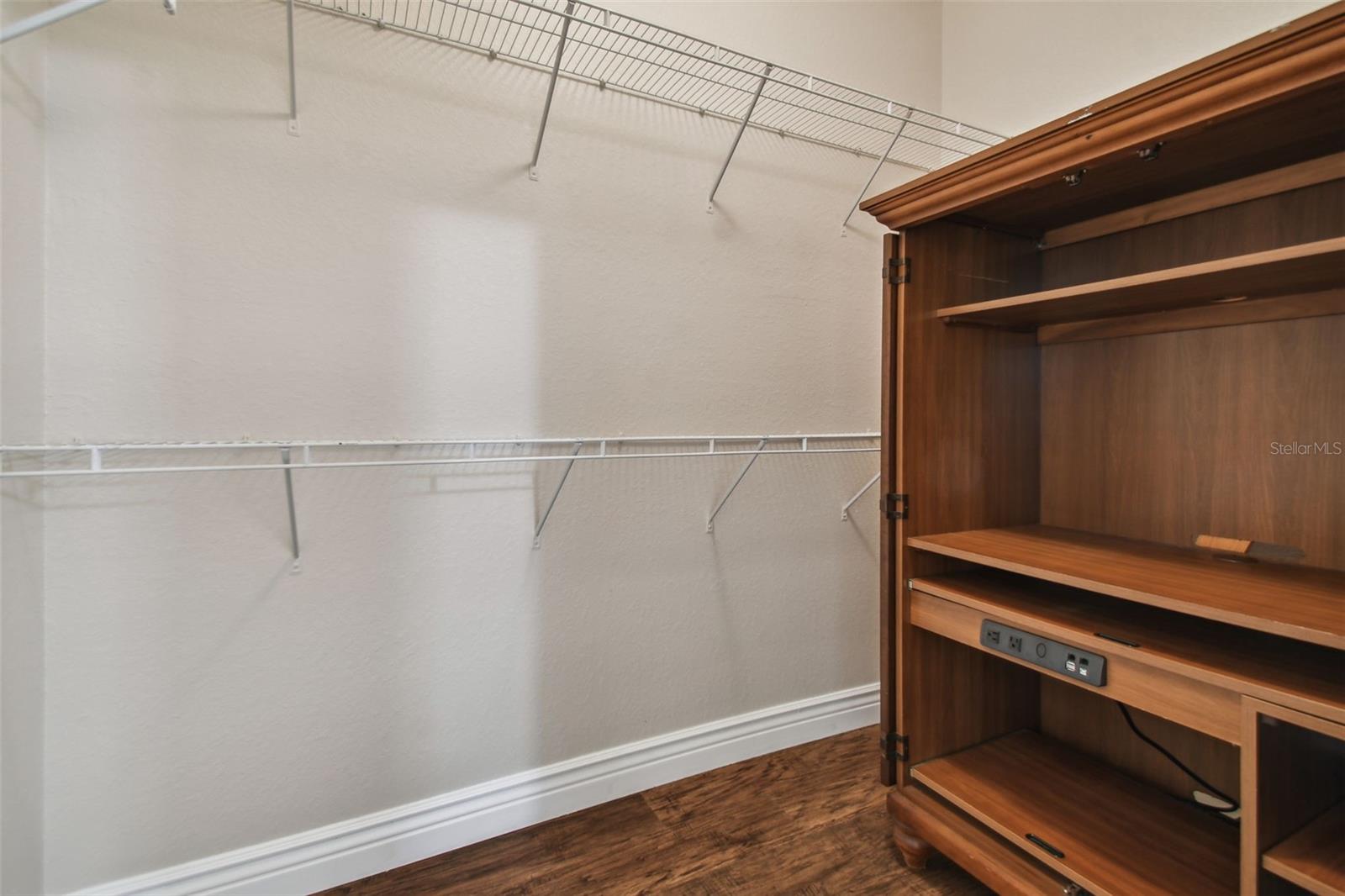 GRAND VENEZIA AT BAYWATCH CONDO - Residential