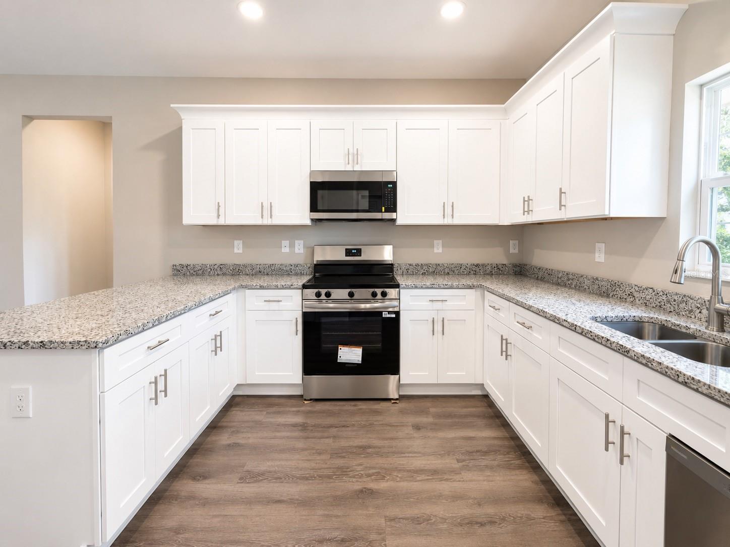 5028 FINDERS COURT
