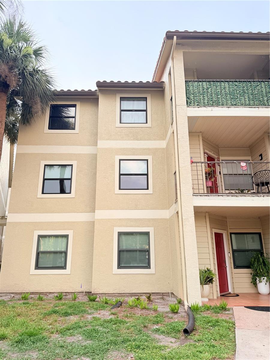 Photo of 3004 Parkway Boulevard #101, Kissimmee, FL 34747 (MLS # O6423407)