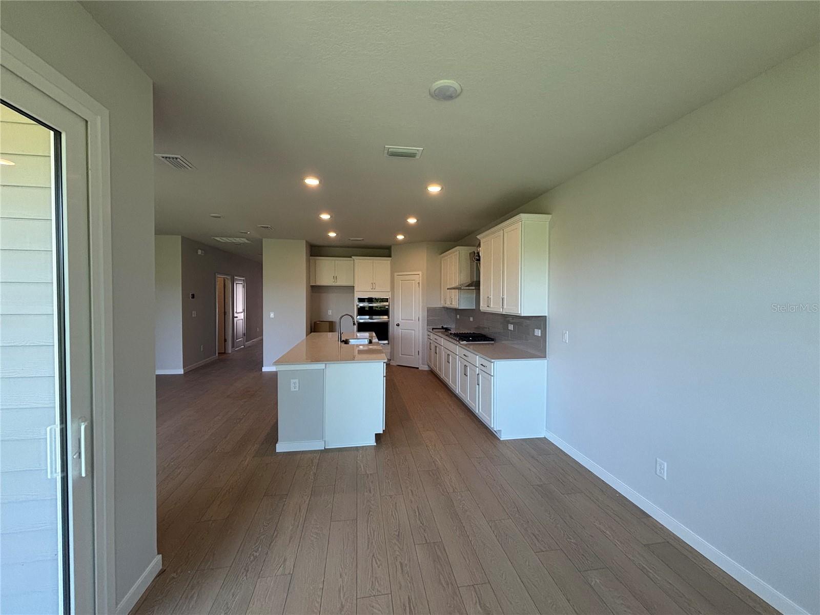 RESERVE EAST - Residential