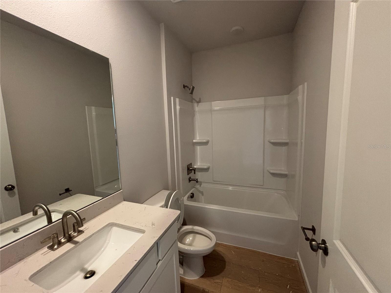 RESERVE EAST - Residential