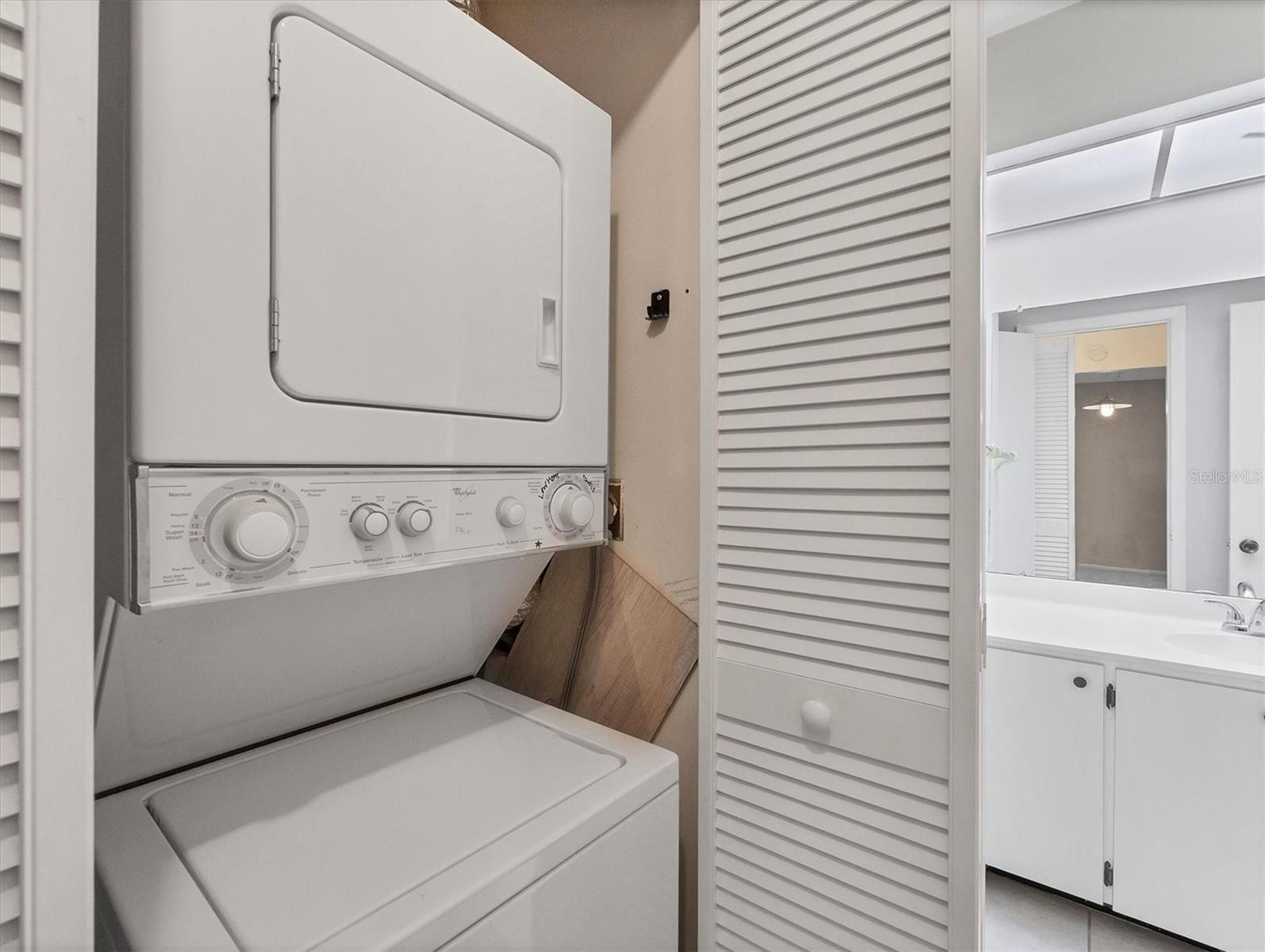 PEBBLE SPRINGS CLUSTER 1 - Residential