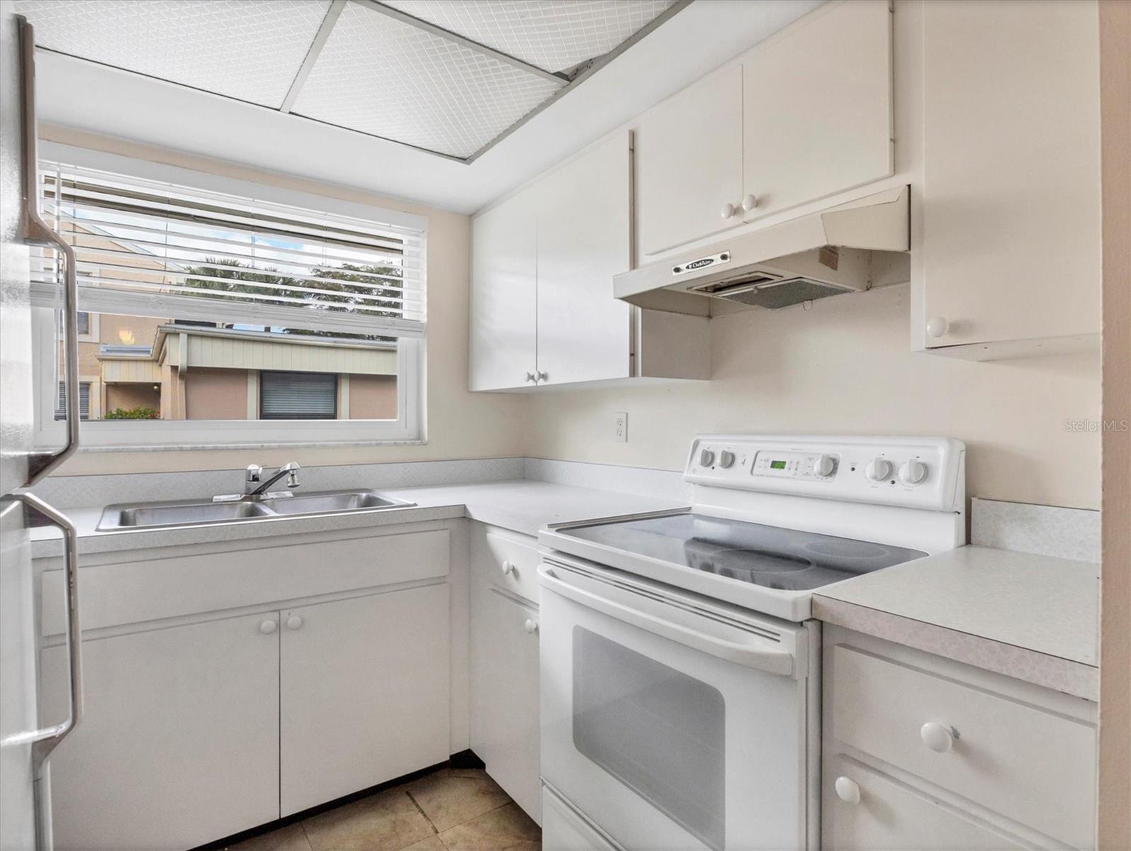 PEBBLE SPRINGS CLUSTER 1 - Residential