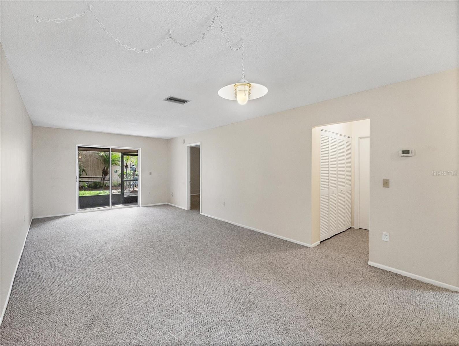 PEBBLE SPRINGS CLUSTER 1 - Residential