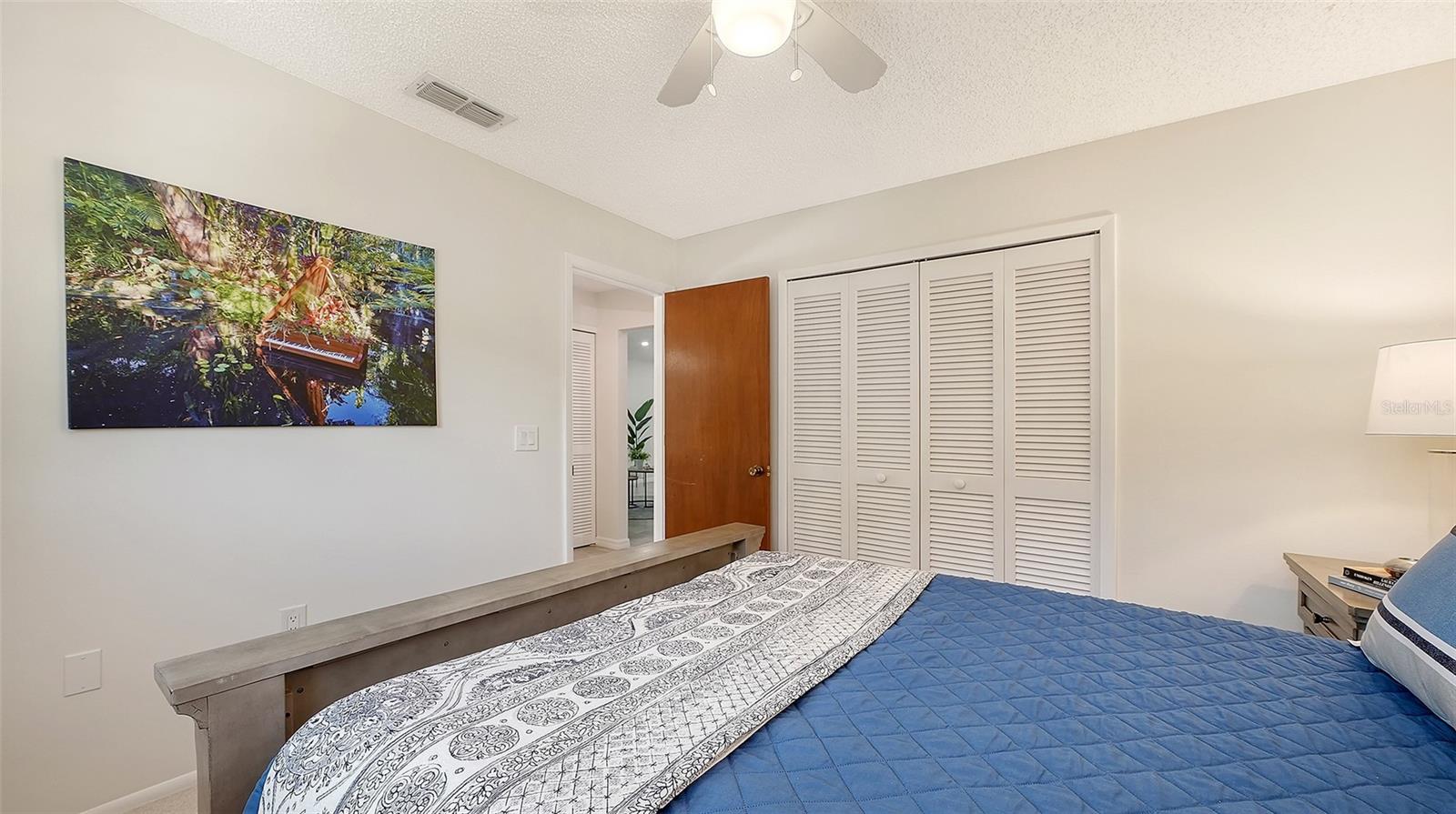 COLONIAL OAKS - Residential