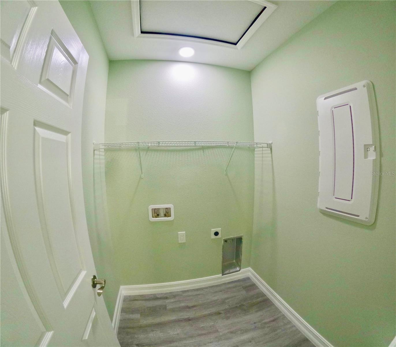 SULPHUR HILL - Residential