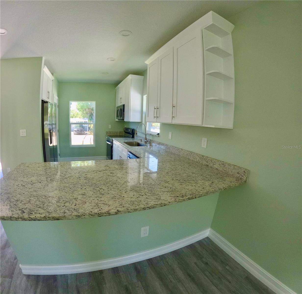 SULPHUR HILL - Residential